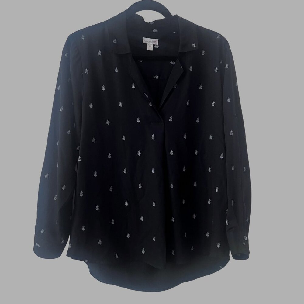 Garnett Hill  Black White Blouse Leaves 100% Tencel V Neck Collar Tunic